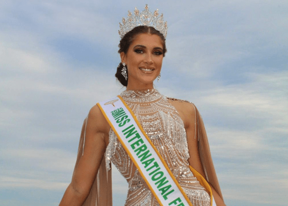 Laura Hérault, Miss International France 2025 : “Être prête à s’ouvrir au monde et même à le représenter”
